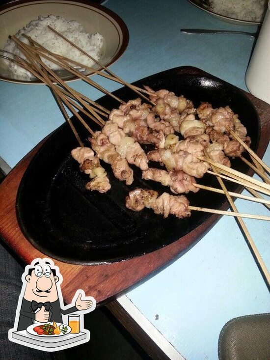 Sate Ayam dan Kambing Cak Fikri: Rasa Legendaris di Jantung Cilacap